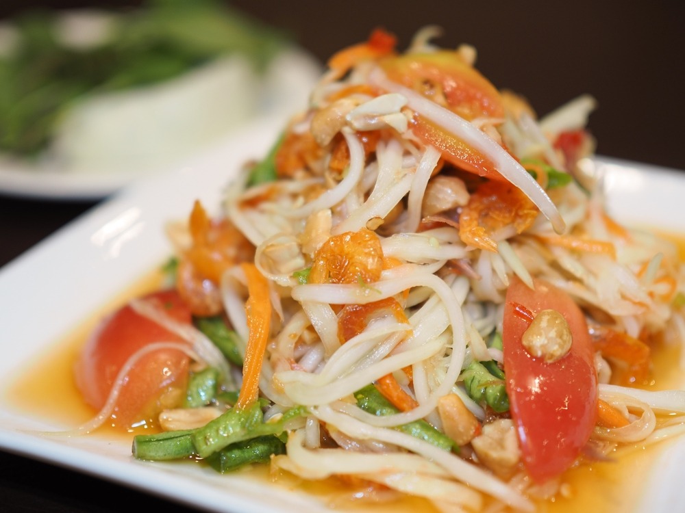 9. Som Tum - Best Thai Food Dishes